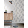 DUTCH WALLCOVERINGS Tapeta Fawning Feather, jasnoszara