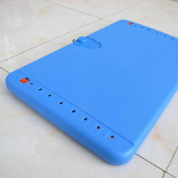 Blue Bay Ogrodowa mata z fontanną-zraszaczem