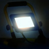 Reflektor LED z uchwytem, 30 W, zimne białe światło