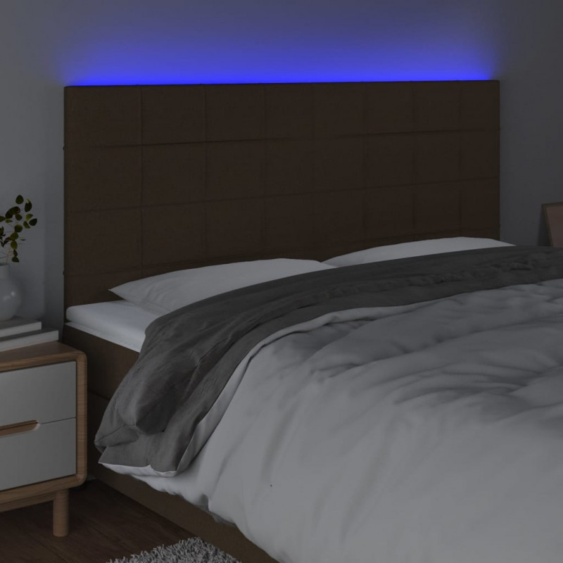 Zagłówek do łóżka z LED ciemnobrązowy 200x5x118/128 cm tkanina