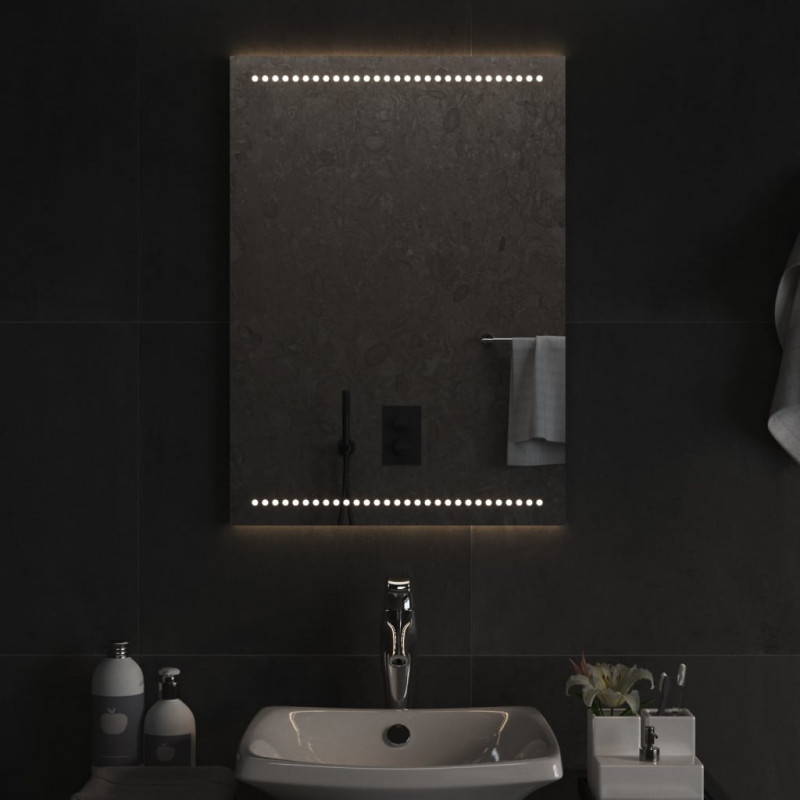 Lustro łazienkowe z LED, 50x70 cm