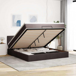 Łóżko otomana z materacem i LED ciemnobrązowy 180x200cm tkanina