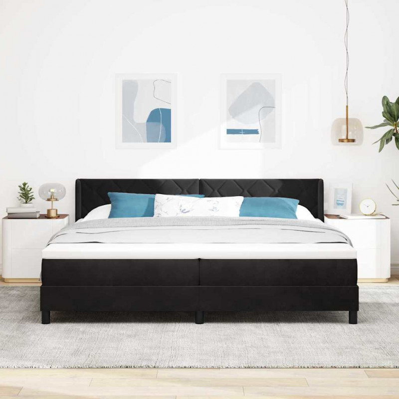 Łóżko sprężynowe z materacem Czarny 200 x 200 cm Poliester