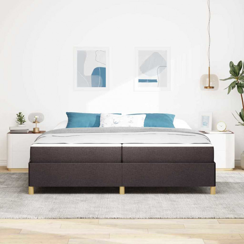 Ramka łóżka z materacem Ciemny brąz 200 x 200 cm tkanina