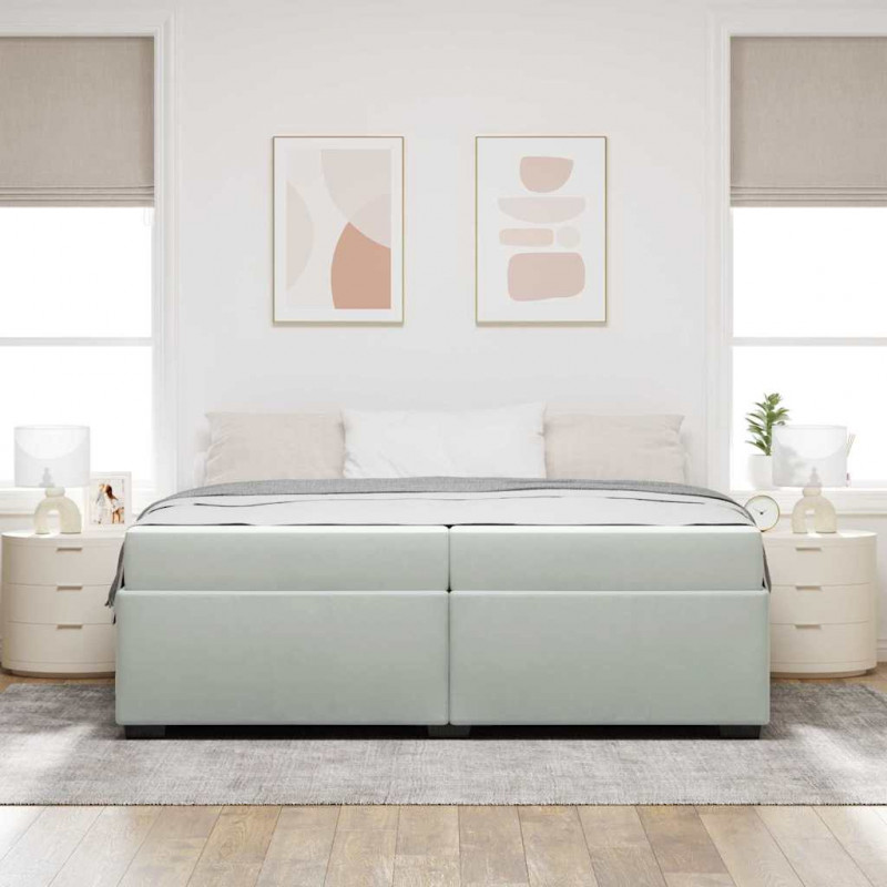 Ramka łóżka z materacem Jasnoszary 200 x 200 cm tkanina