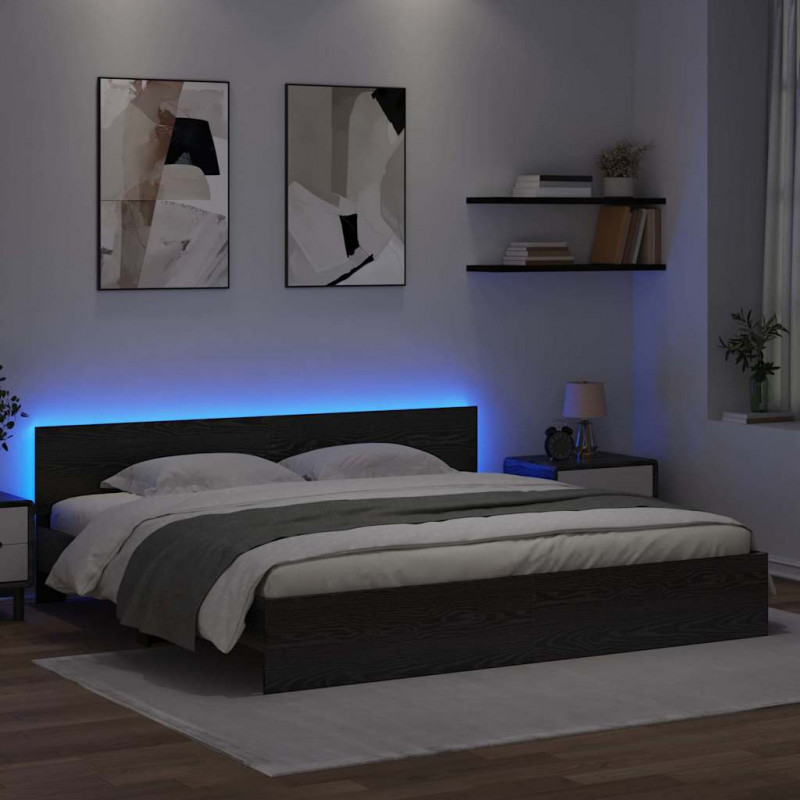 Ramka łóżka Czarny Dąb 200 x 200 cm Materiał drewnopochodny