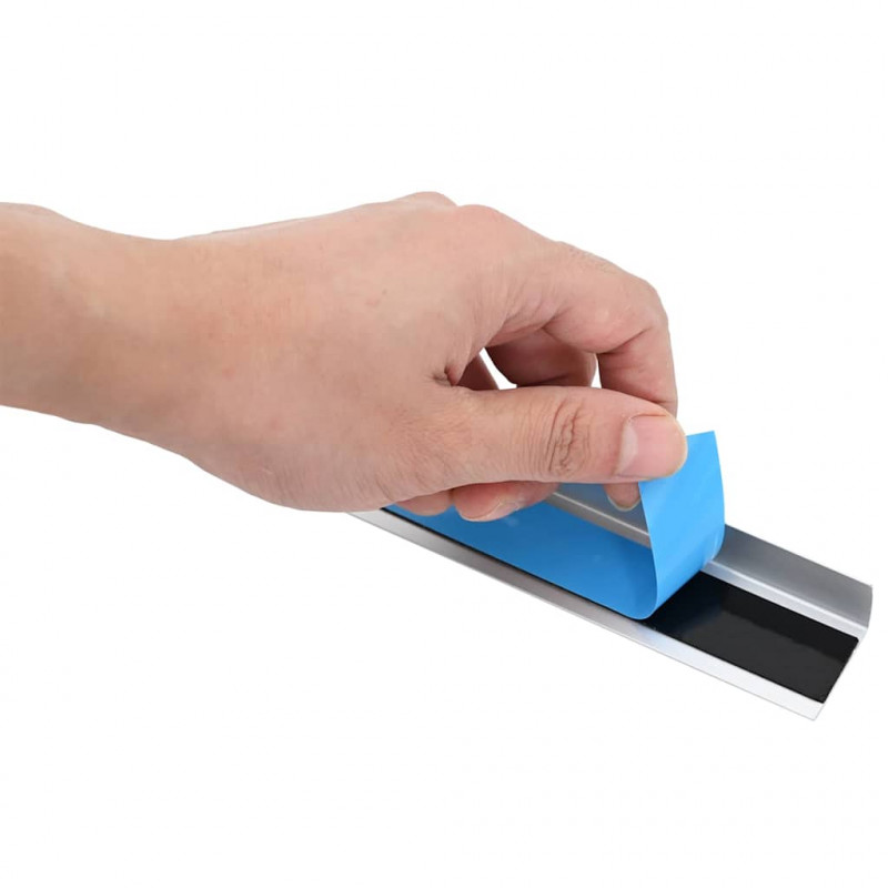Listwy schodowe 30 pcs Srebrny 67 x 3.5 x 3 cm Aluminium