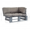 Ogrodowa sofa z palet, z szarymi poduszkami, sosna