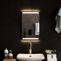 Lustro łazienkowe z LED, 30x50 cm