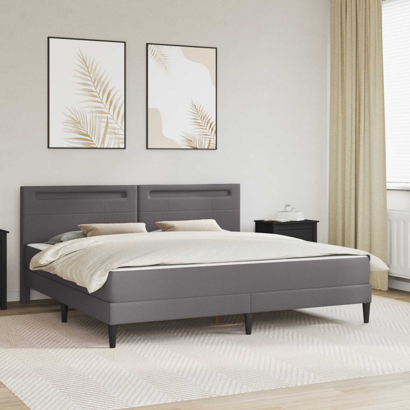 Ramka łóżka z paskami LED Szary 180 x 200 cm Ekoskóra