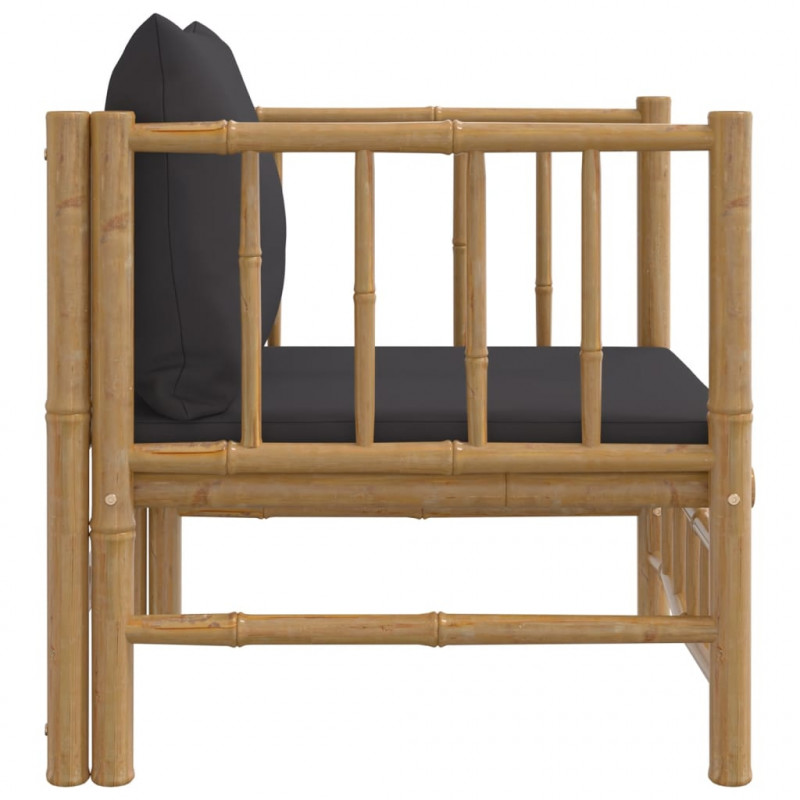 Sofa ogrodowa z ciemnoszarymi poduszkami, bambusowa