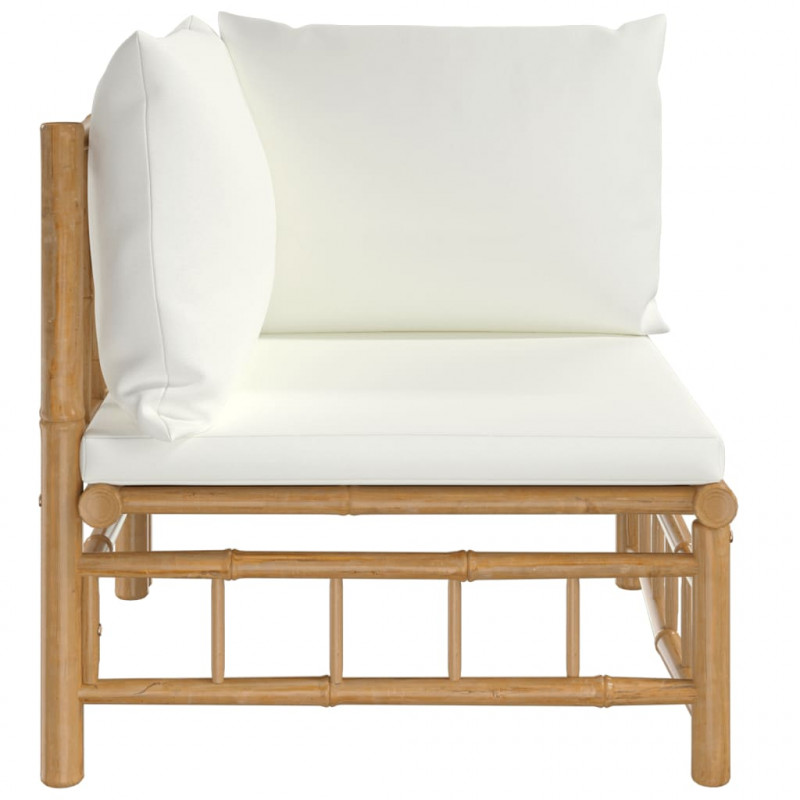 Ogrodowa sofa narożna, kremowe poduszki, bambus