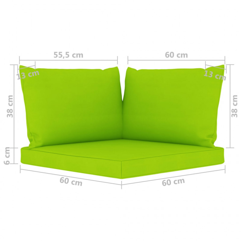 4-osobowa sofa z jasnozielonymi poduszkami