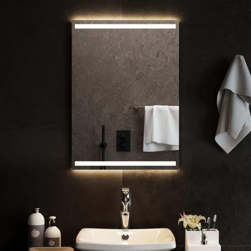 Lustro łazienkowe z LED, 50x70 cm